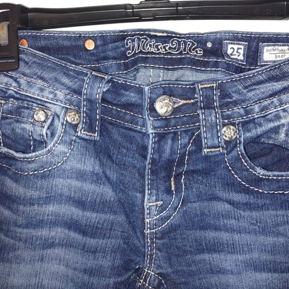 Miss Me Signature Rise Boot 25 - Picture 4 of 4